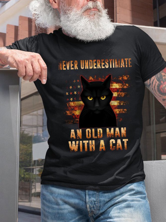Men Funny Never Underestimate An Old Man With A Cat Loose T-Shirt