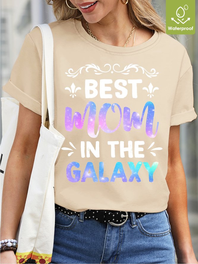Best Mom in the galaxy Waterproof Oilproof And Stainproof Fabric Women's T-Shirt