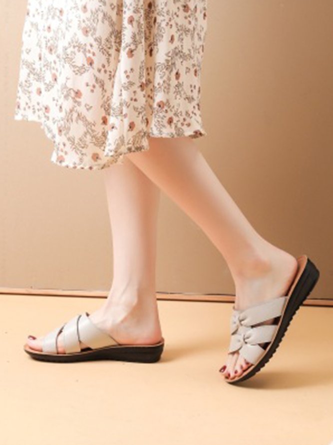 Comfortable Soft Sole Non-Slip Hollow Slipper Sandals