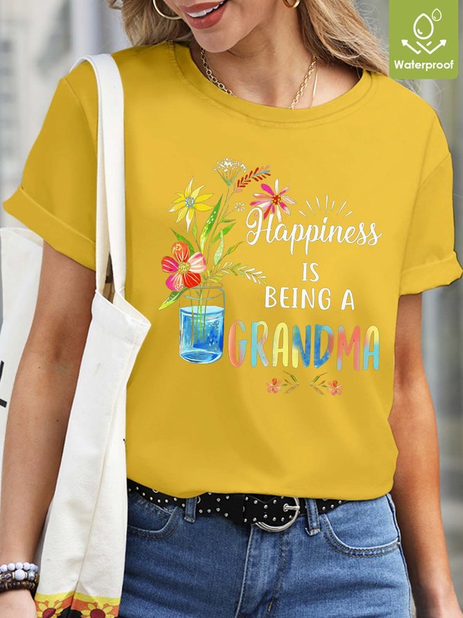 Women Happiness Life Grandma Family Casual T-Shirt