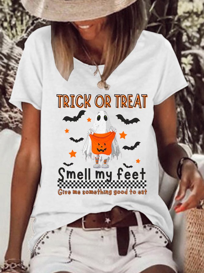Women Smell My Feet Trick or Treat Happy Halloween Cotton-Blend T-Shirt