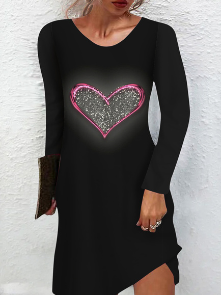 Women‘s Heart Print Crew Neck Regular Fit Casual Dress