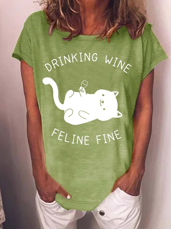 Women’s Drinking Wine Feline Fine Casual Crew Neck T-Shirt