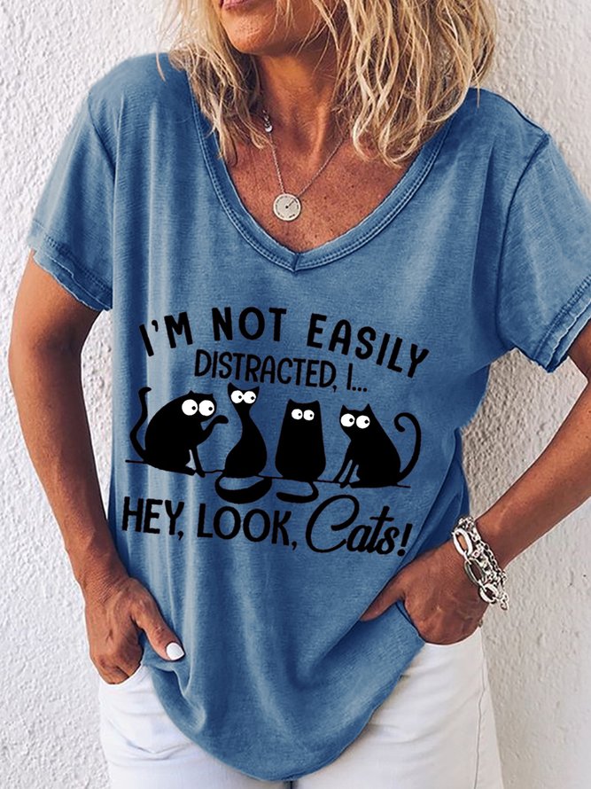 Women's I'm Not Easily Distracted Print Cat Lover V Neck Casual T-Shirt