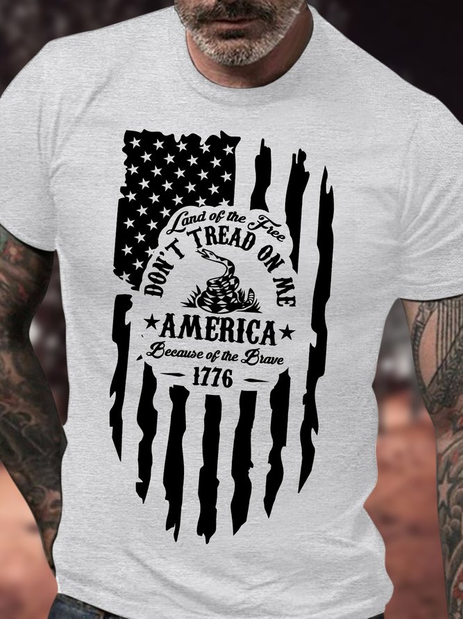 Men's Land Of The Free Don‘T Tread On Me America Because Of The Brave 1776 Funny Graphic Printing Casual Text Letters Loose Cotton T-Shirt