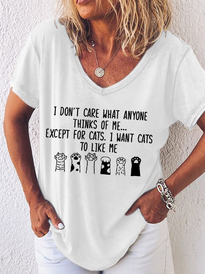 Women's I Want Cats To Like Me V Neck T-Shirt