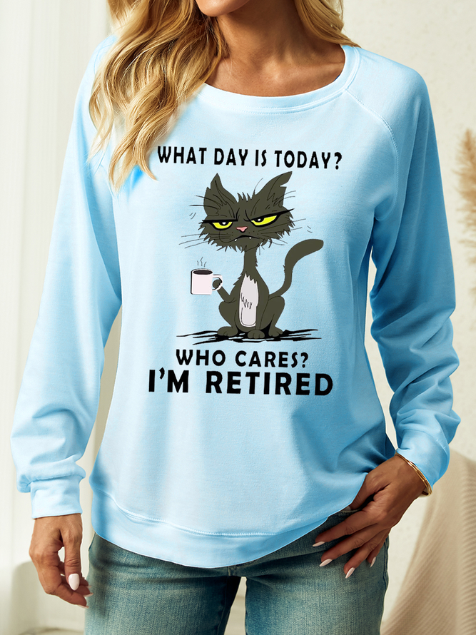 Women's Who Cares I'm Retired Funny Cat Crew Neck Casual Sweatshirt